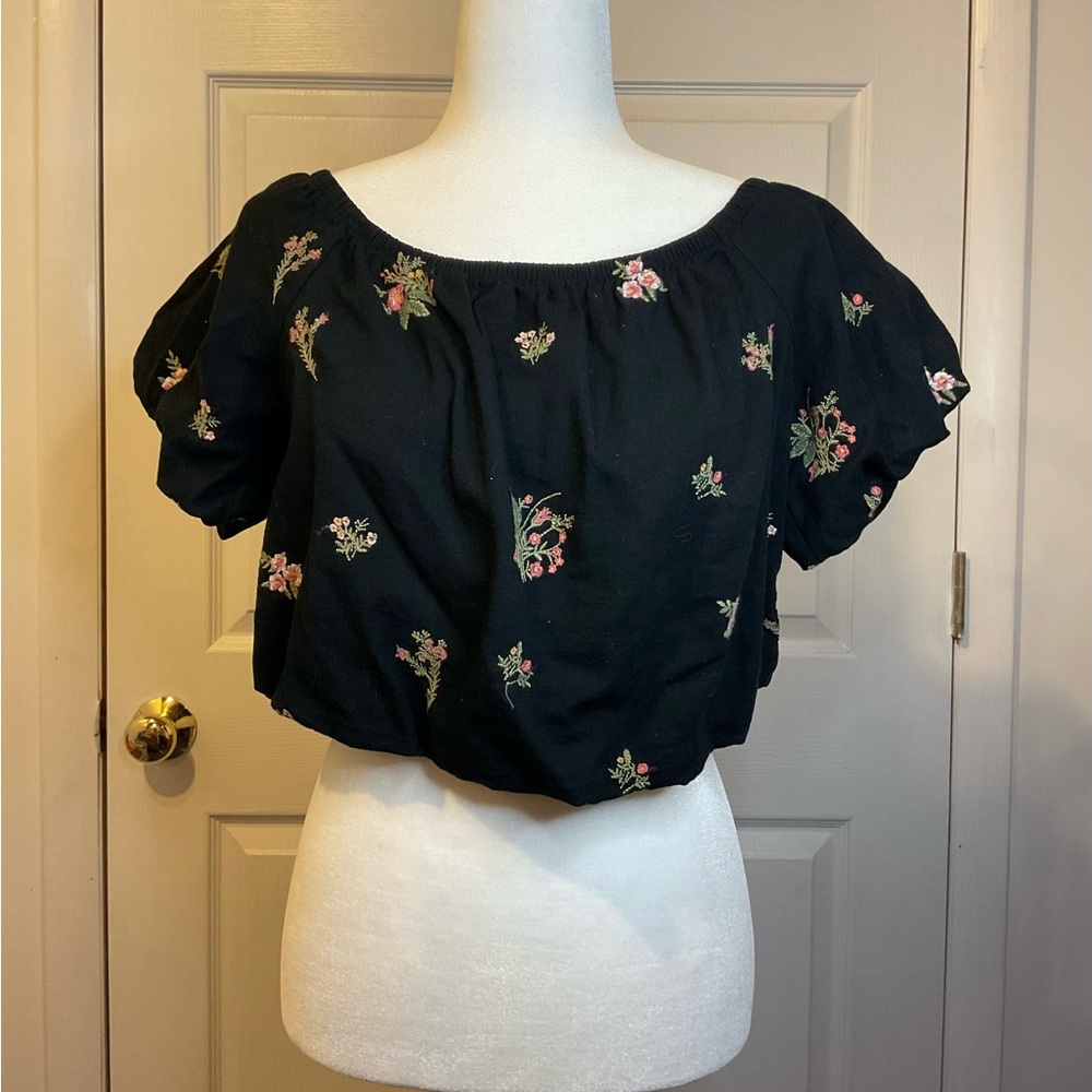 Floral Embroidered Off-Shoulder Black Crop Top